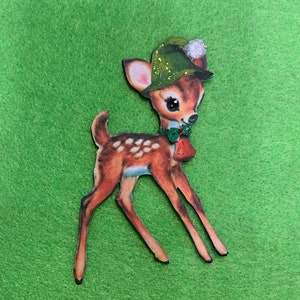 Fawn Green Elf Hat Bow Tie Bell Christmas Old Fashion Beste Verfraaiingen Spaanplaat Scrapbooking DarlingArtByValeri