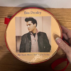 Elvis Blau Wildleder Schuhe 45 Schallplatten Geldbörse Kunstleder Handtasche Handtasche lange Riemen DarlingArtbyValeri