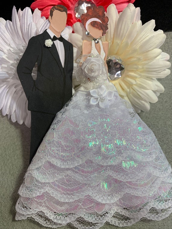 BEAUTIFUL 3D BRIDE /& GROOM WEDDING DAY CARD TOPPER
