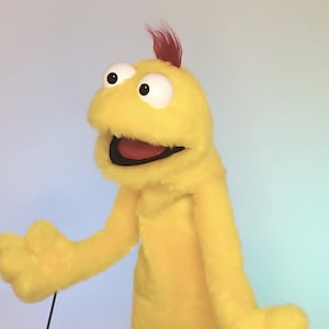 Rod-Arm Practice Puppet Mark 1- Yellow!