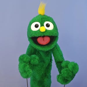 Rod-Arm Practice Puppet Mark 2 - Green!
