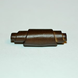 1 3/8&quot; Brown leather toggle w/ metal loop. (35mm)