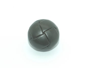 Botón de cuero tejido marrón de musgo 7/8"