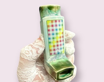Rainbow Gingham on Greens Inhaler