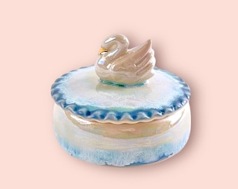 Iridescent Drippy Swan Box