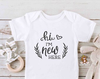 Newborn Baby Onesie® - Hi, I'm New Here Baby Onesie® - Gender Neutral Baby Take Home Outfit - New Baby Gift - Baby Boy / Girl Hospital Tee