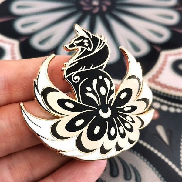 DarKitsune Hard Enamel Pin