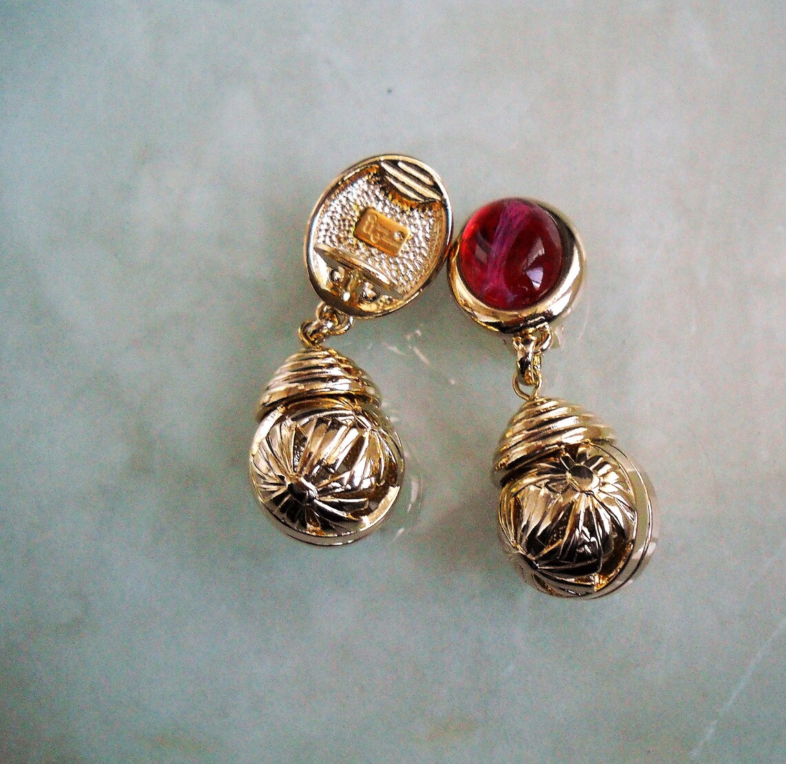 Boucles D'oreilles Clips Vintage Il était Une Fois - Pendantes, Dorées, Années 90