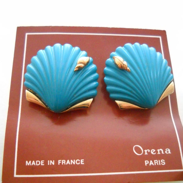 ORENA shell earrings, finishing 14 kt gold plated, support metal and clippings in brass, bakelite shell, available in 4 different colors