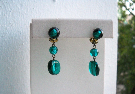 30s French Dangle & Drop lampwork earrings. Clip o