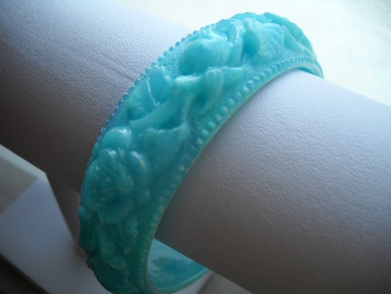 Floral bracelet in blue gray clear and turquoise … - image 1