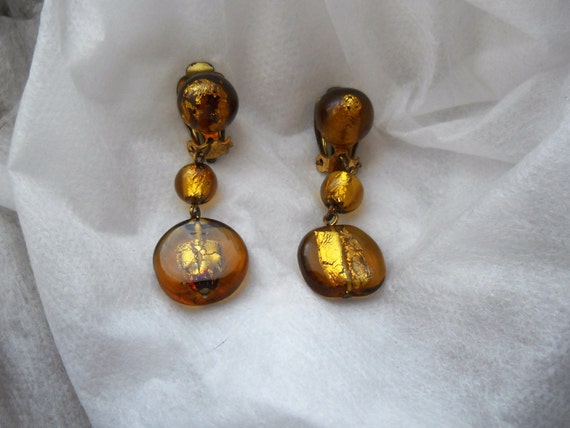 Late 30s French Dangle & Drop lampwork earrings. C