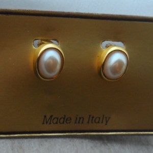 Late 80's Italian pearl earrings italian gold plated. Clip on Earrings. image 4