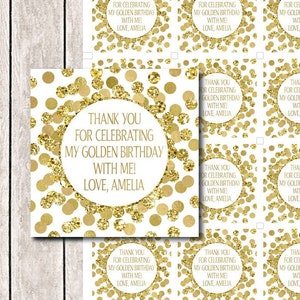 Etiquetas de aniversário douradas Obrigado por comemorar meu aniversário de ouro comigo etiquetas Etiquetas personalizadas para lembrancinhas Decorações com glitter dourado