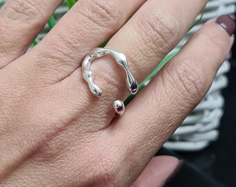 Sterling Silver Family Birthstone Ring: Personalized Gemstone Jewelry