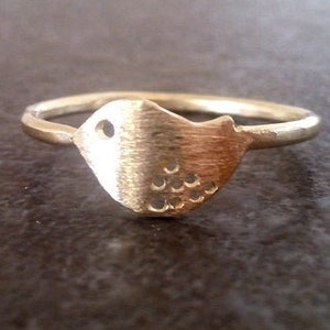 Bird Ring, Dainty Gold Ring, Delicate gold Ring, Gold Bird Ring, Bird Jewelry, Thin Gold Ring, Tiny Gold Ring