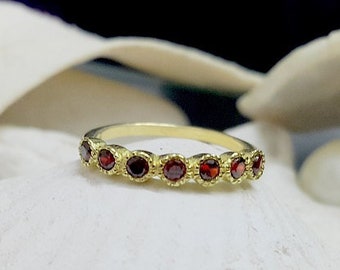 January birthstone ring, Gemstones Ring, Garnet Ring ,Gold Ring, Stacking Ring ,Stack Red Ring, Tiny Ring ,Bezel Set