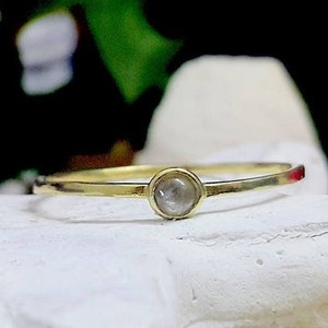 Tiny Labradorite ring - Thin Ring - Gold Ring - Gemstone Ring - Gray Jewelry - Grey Ring - Slim Band - Simple Ring