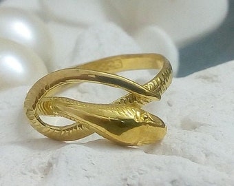 14k Gold Filled Snake Ring: Dainty Animal Jewelry