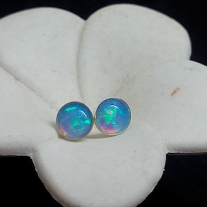 Sterling Silber Lab-Grown Opal Ohrstecker: Oktober Geburtsstein