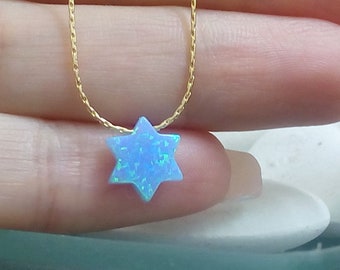 Collar de estrella de David de ópalo: cadena chapada en oro de 14 k