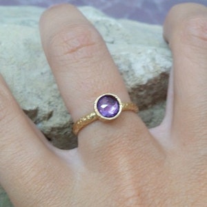 Small purple ring ,bezel ring, tiny amethyst ring, birthstone ring, gold ring, gemstone ring, delicate texture ring image 3