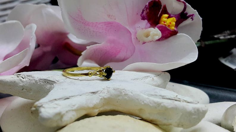SALE!Prong Round Onyx Ring Bridal Ring,Gold Ring Thin Stackable Ring Gemstone Ring,Stacking Ring,Black Ring