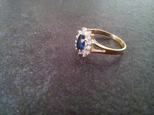 SALE Engagement Ringgold Ring Kate Middleton Ring Princess | Etsy