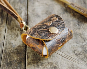 Personalized Cute Airpod Pro 4 case, Leather Airpods Case Cover, Airpod Pro Case Keychain, Genuine Full Grain tooled Leather - APD001