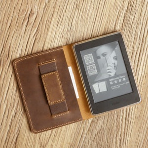 Personalisierte Kindle Paperwhite Lederhülle 11th Gen, Kindle Paperwhite Hülle, Kindle Fire 7 12. Hülle, Kindle Oasis Ebook Hülle K01-3/4 Brown-No engraving