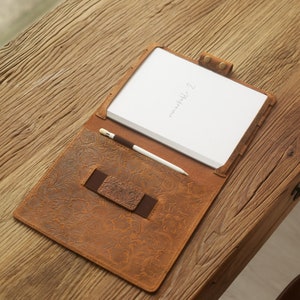 Étui en cuir retouché compatible avec la couverture Remarquable 2, 2 pochettes Remarquables avec porte-stylo, RM001