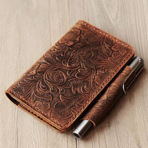 Navulbare echte Tooled Leather Journal Cover voor zakformaat veldnotities notebook penhouder kaartsleuven / fit 3,5 x 5,5" - 302