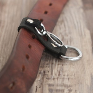 thumbnail image 2 of Pera Peris Leather Ring Holder With Belt Loop & Keychain - Keep Your Ring Safe On Your Belt 2 of 4