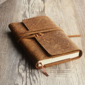 Copertina della Sacra Bibbia KJV , Copertina della cassa del libro della Sacra Bibbia in pelle personalizzata, regalo Jw - Regali per gli anziani, 316