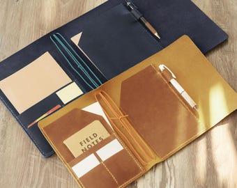 Personalized Leather Journal Cover – Trifold Traveler's Notebook in A5/A6/A4/B5/B6 with Charms