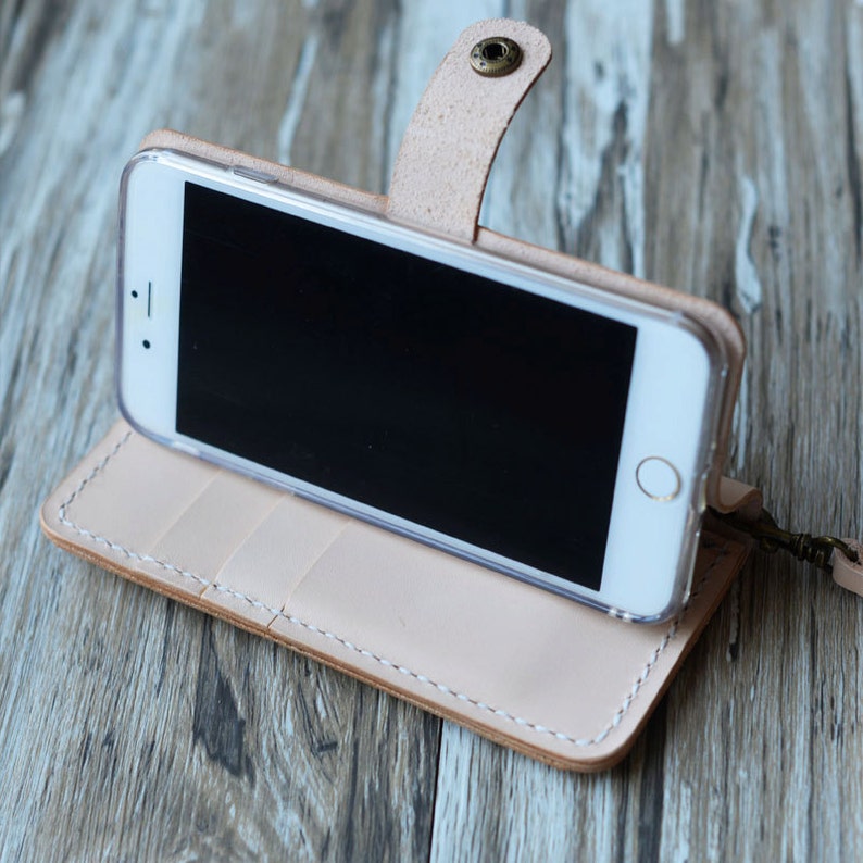 Wristlet Genuine vegetable tanned Leather iPhone 15 / 15 Plus / 14 / 15 Pro Max / 14 Plus Wallet Case with Wrist strap Nature Tan image 4