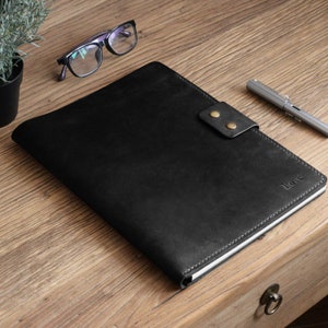 Personalized leather Portfolio, Notepad holder, 8.5 x 11.75 letter size Writing padfolio, Leather Business Folio, Work portfolio, Black D311