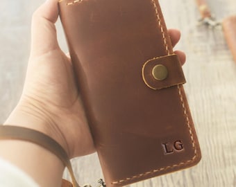 Personalized wristlet Strap iPhone 17 Pro Max / 17 air / 16 / 16e / 14/ 13 Leather Case Wallet Case