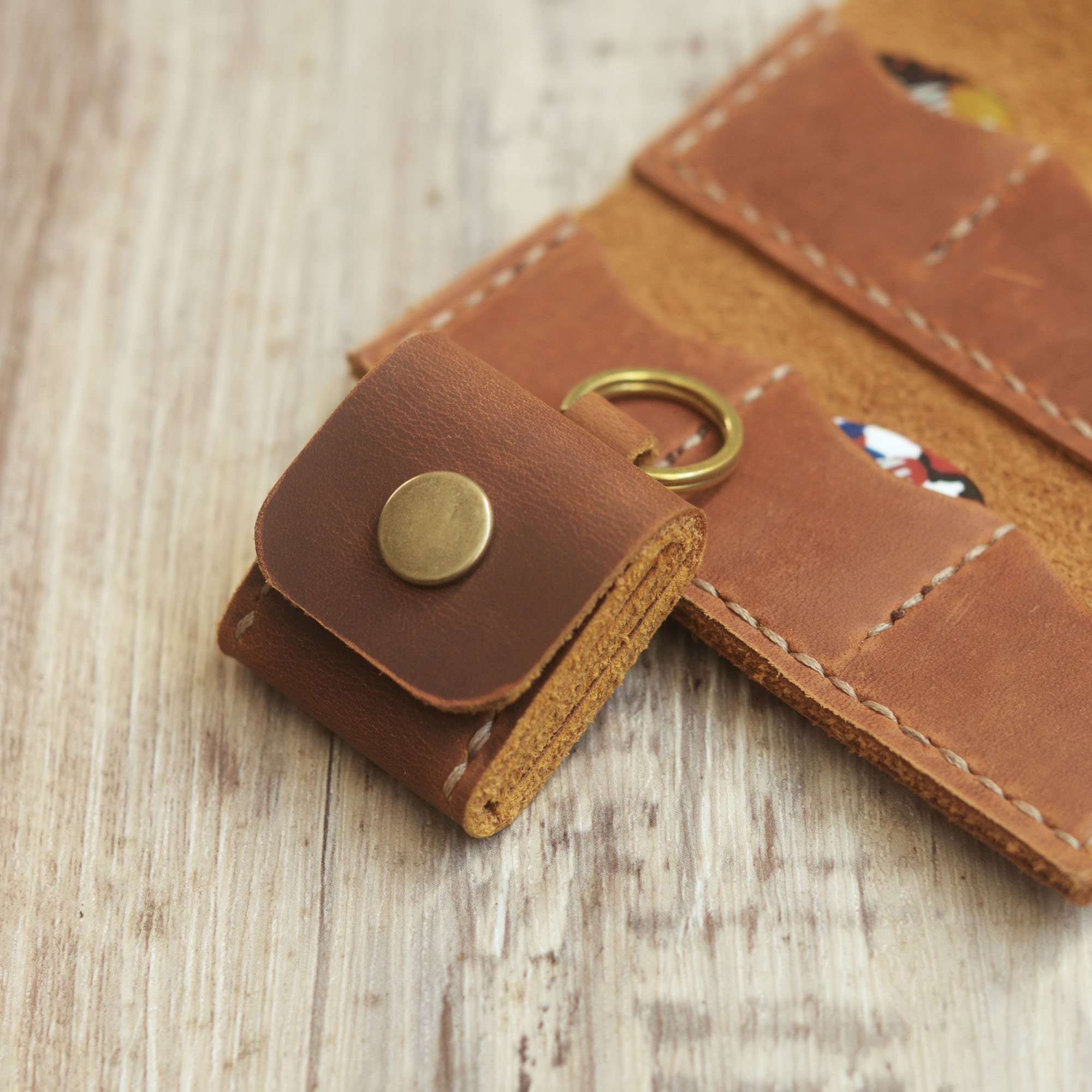 Personalized guitar picks holder, Pick Pouch Case Wallet Holds 6 picks for Guitar Ukulele Musician Gift Brown Leather -113