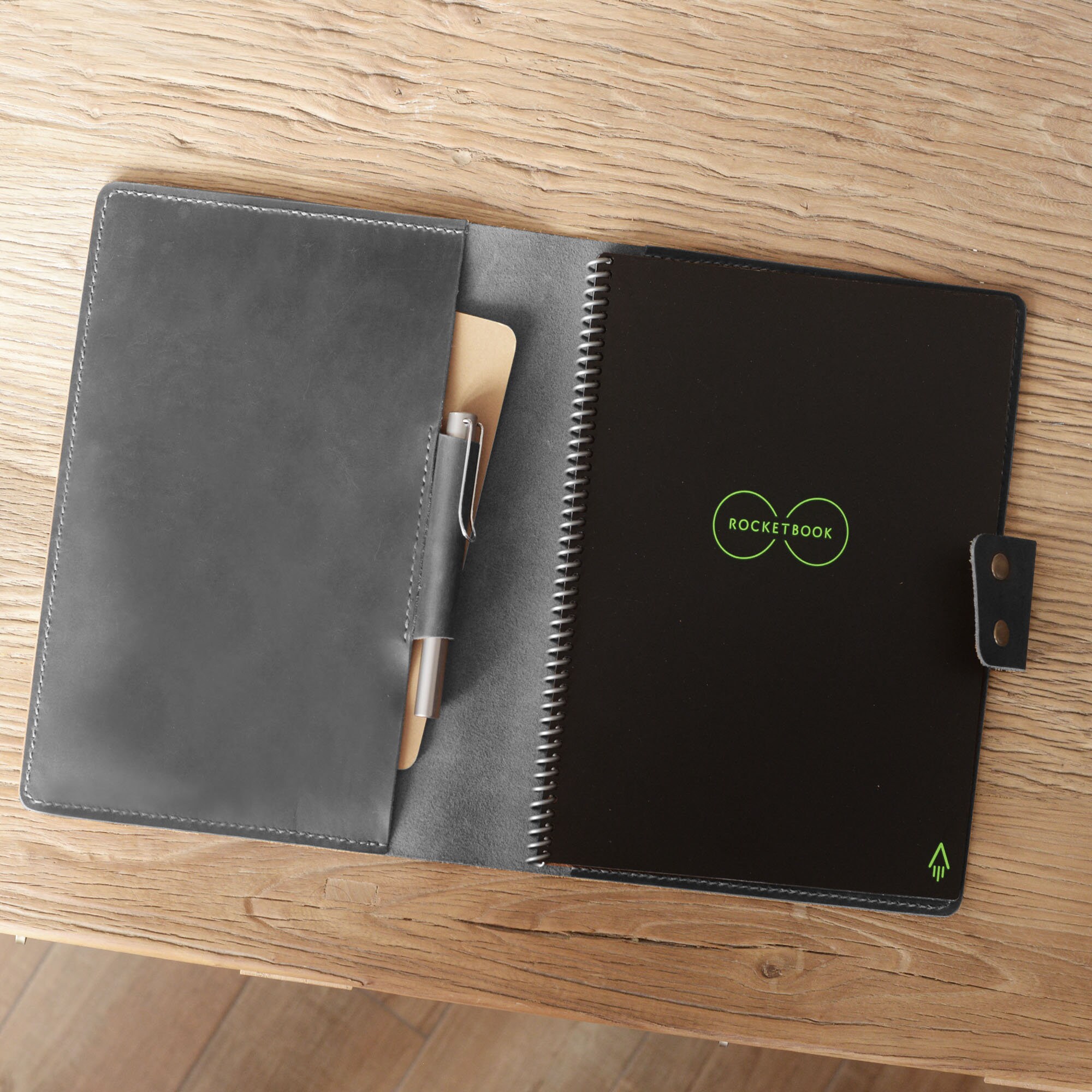 Personalized Leather Rocket Cover, Rocketbook Everlast Cover, fit for Executive ( 6 x 8.8 ) or Letter-Sized ( 8.5x11 ) Everlast KL/KS712