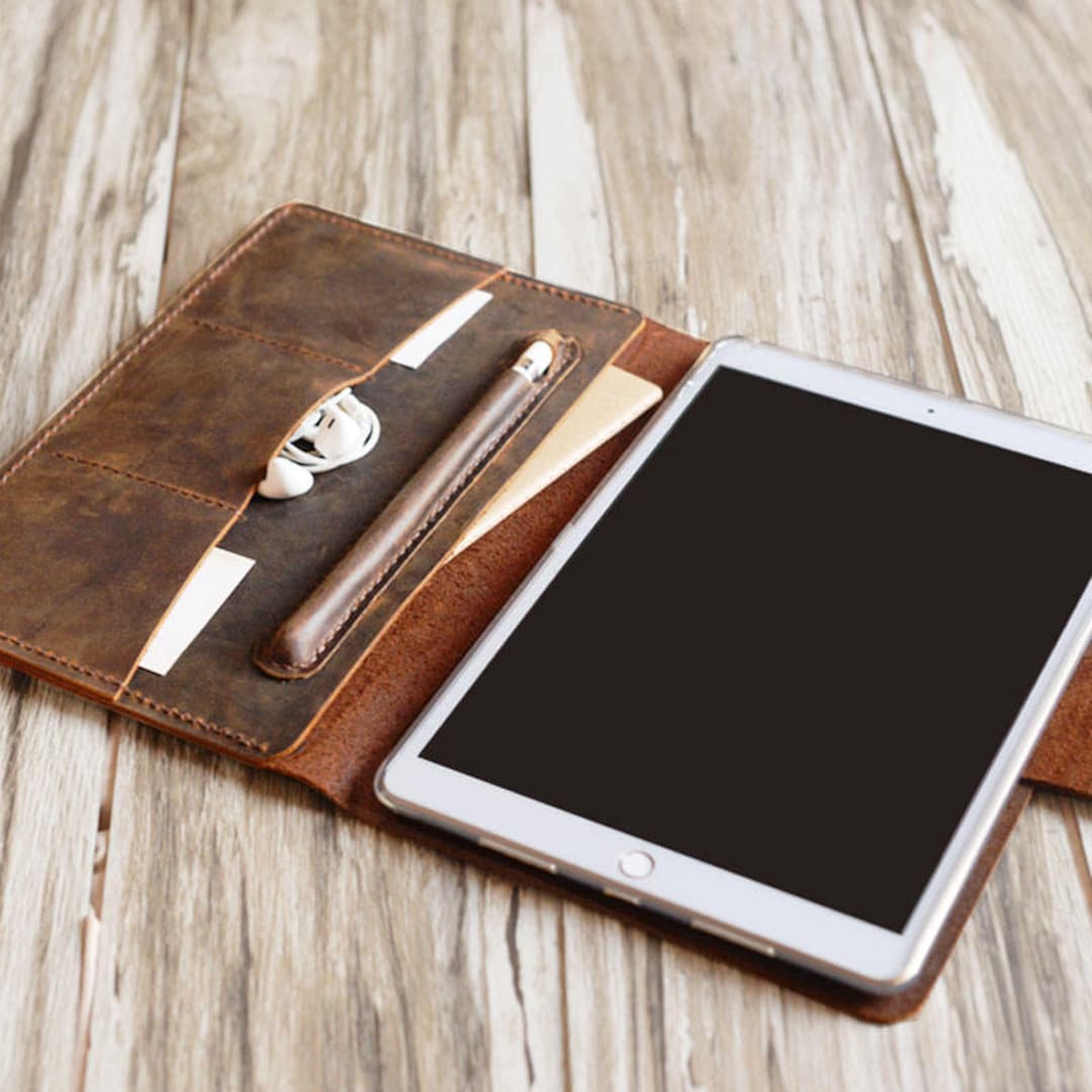 Personalized Leather iPad Mini 6 / Mini 5 Case / iPad 10.2 