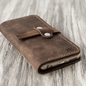 Personalized Leather iPhone 14 / 14 Pro / 14 Plus / 14 Pro Max / 13 / 13 mini / 13 Pro Max, 12 / 12 Pro Max / 12 mini / Wallet Case - brown