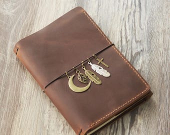 Personalized Leather Journal A5 Cover – Refillable Trifold Leather notebook with Charms