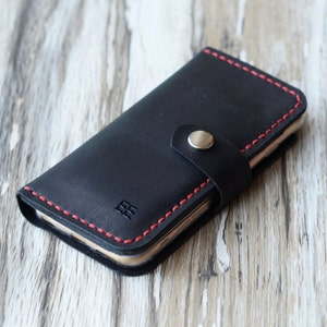 Personalisierte Handgemachte iPhone 14 / 14 Plus / 14 Pro Max / 14 Pro / 13 Pro Max / 12 / 12 Pro Max / 11 / XS / 8 / SE Hülle Leder Portemonnaie - Schwarz