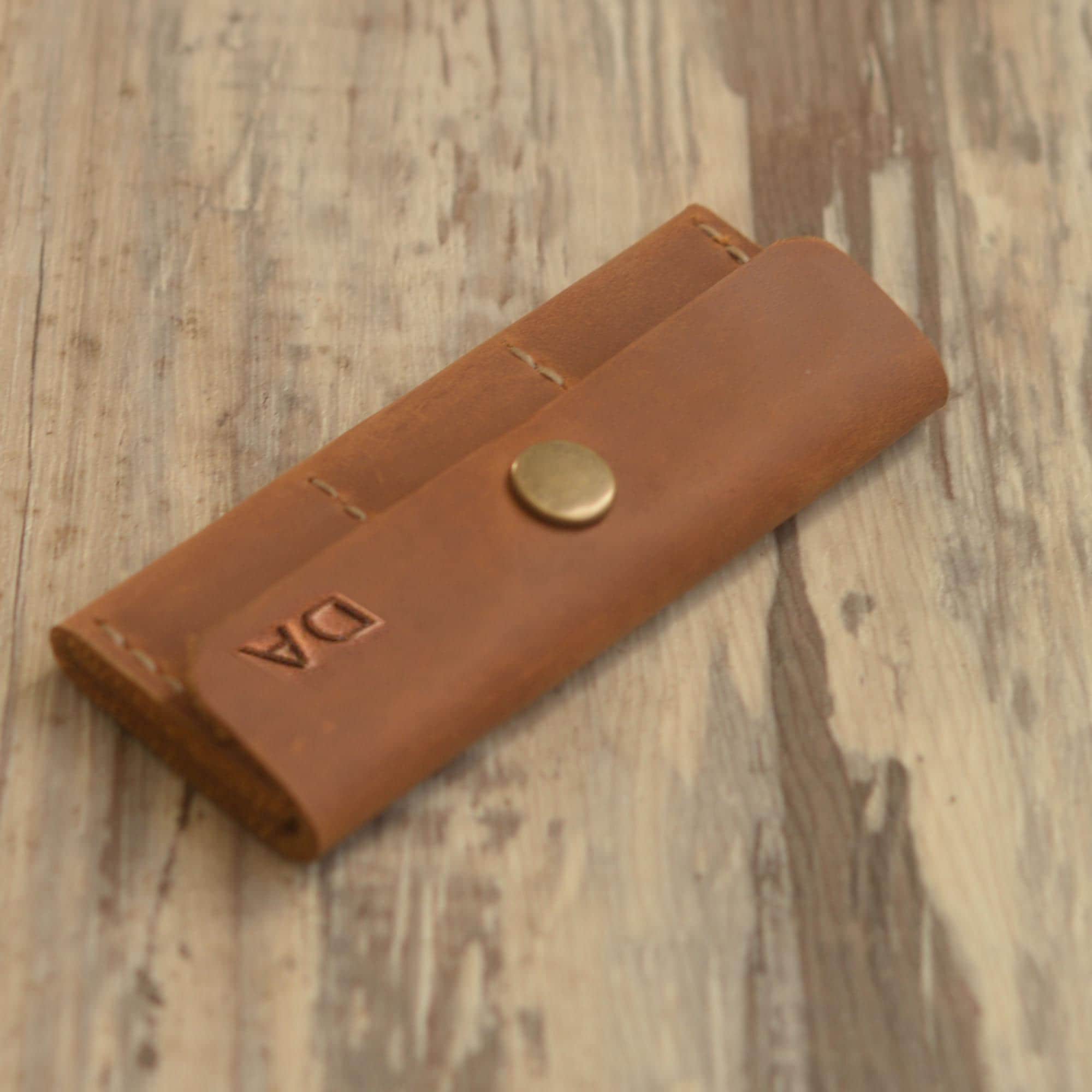 Personalized guitar picks holder, Pick Pouch Case Wallet Holds 6 picks for Guitar Ukulele Musician Gift Brown Leather -113