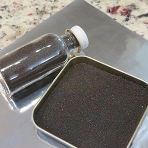Black Salt (Witches Salt) // 29.6 ml — 1 oz Bottle