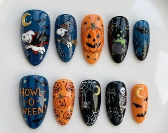 Spooky Snoopy Press On Nails | Peanuts Comic Spooky Season | Kawaii Goth Almond Nail | Spider Web Skull Nail | Embossed Character Nail