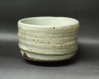 Tea bowl // Dark stoneware & white glaze