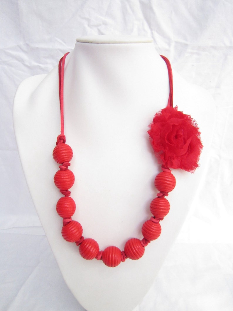 Red Necklace,Long Necklace,Bead Necklaces,Flower Necklace,Bridesmaid Gifts,Wedding Gift Ideas,Handmade Jewelry,Statrement Necklace,Women image 2