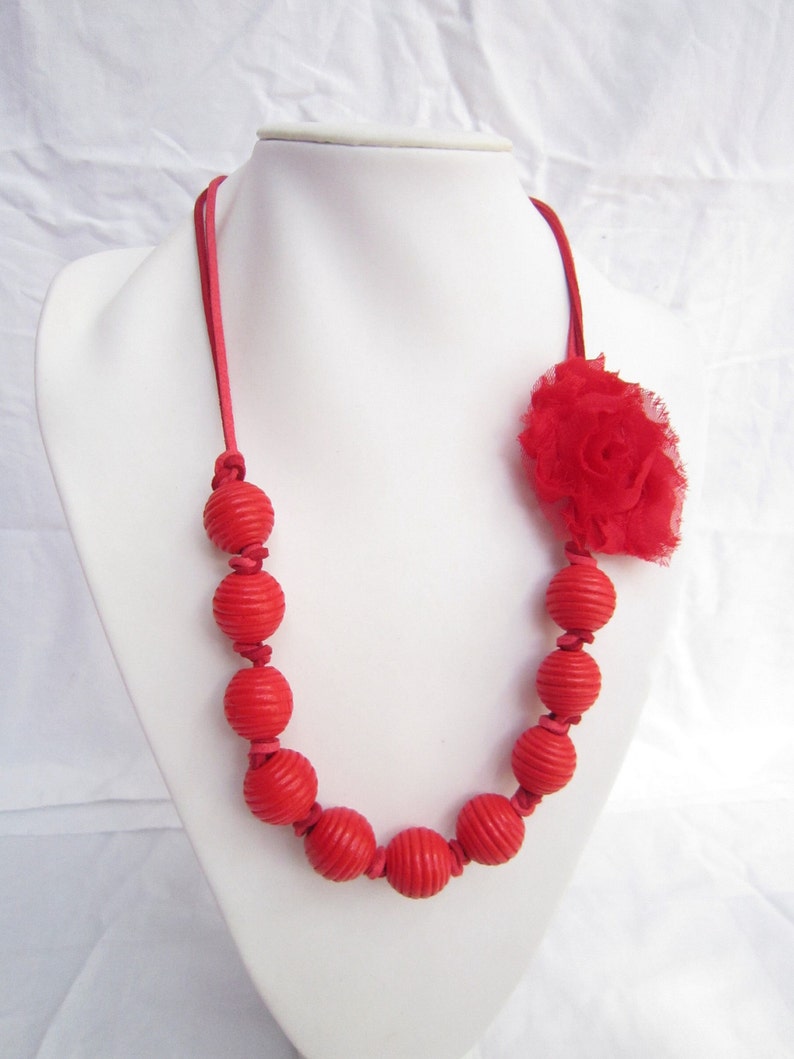 Red Necklace,Long Necklace,Bead Necklaces,Flower Necklace,Bridesmaid Gifts,Wedding Gift Ideas,Handmade Jewelry,Statrement Necklace,Women image 3